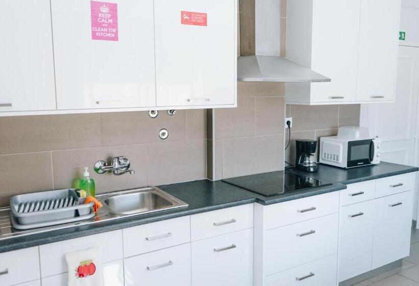 پانسیون Ocean Guesthouse Peniche