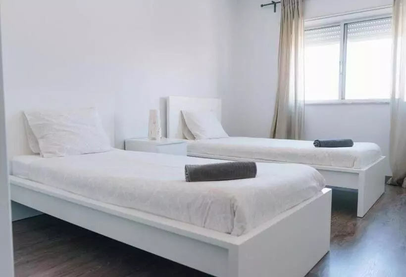 ペンション Ocean Guesthouse Peniche