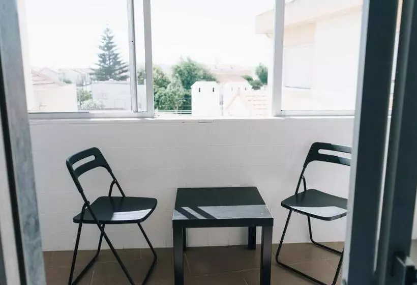 ペンション Ocean Guesthouse Peniche