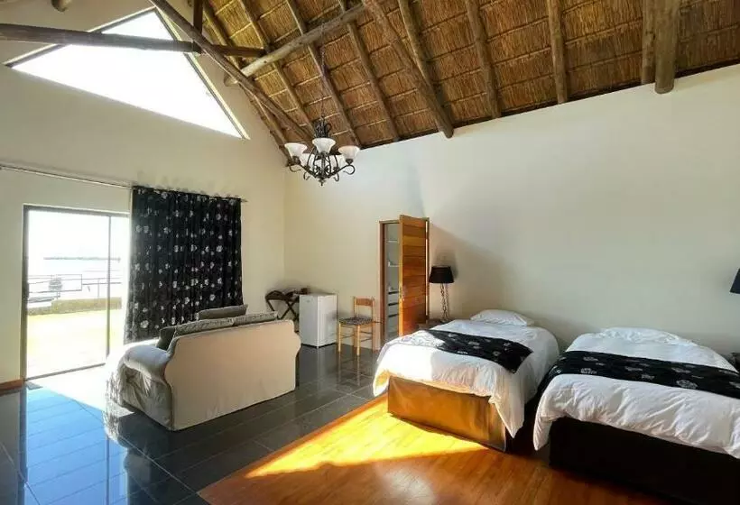 ペンション The Vaal Guesthouse