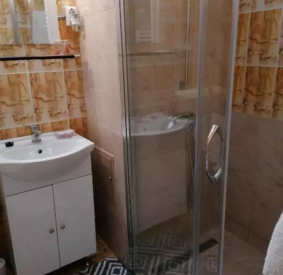 Pensiunea Ca La Mama Acasa