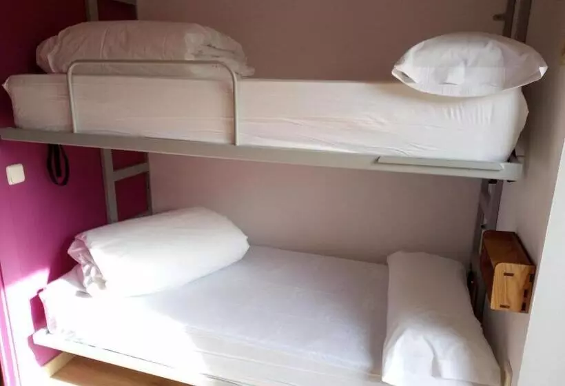 Albergue Fresno De Cantespino   La Tormenta