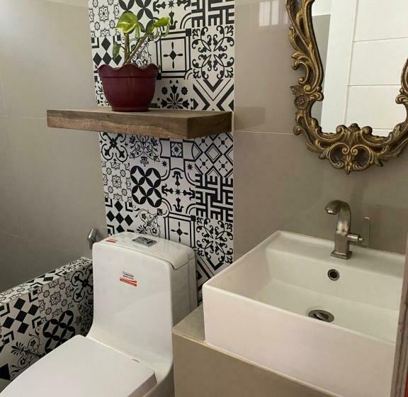 مبيت وإفطار Doroteo S Transient House