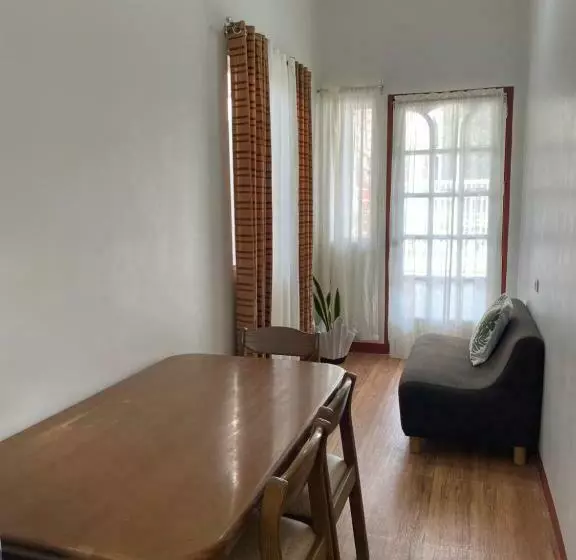 Aamiaismajoitus (B&B) Doroteo S Transient House