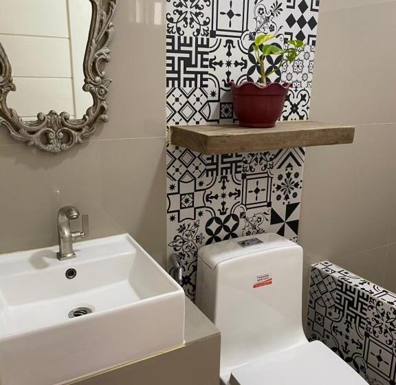 مبيت وإفطار Doroteo S Transient House