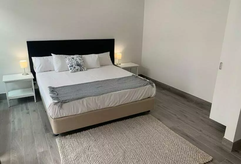 Bendigo High St Apartments With King Bed Courtyard Kitchen Refurbished 2022