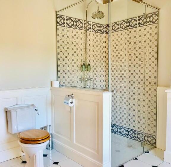 Les Cèdres Du Linard, Chambres D Hôtes B&b Near Lascaux, Montignac, Sarlat La Canéda, Dordogne