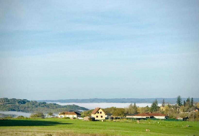 Les Cèdres Du Linard, Chambres D Hôtes B&b Near Lascaux, Montignac, Sarlat La Canéda, Dordogne
