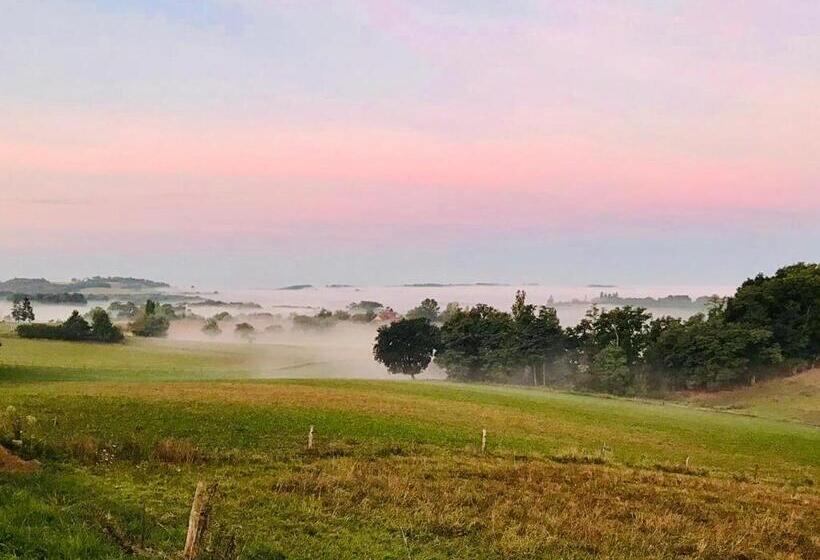 Les Cèdres Du Linard, Chambres D Hôtes B&b Near Lascaux, Montignac, Sarlat La Canéda, Dordogne