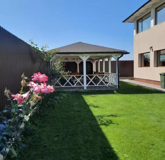 ペンション Aristocat Hotels Rasnov
