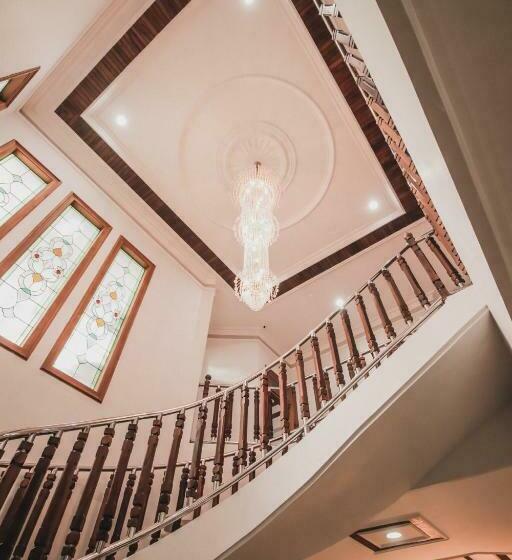 Panzió Stay Inn Pasteur Bandung, Husein Sastranegara Airport