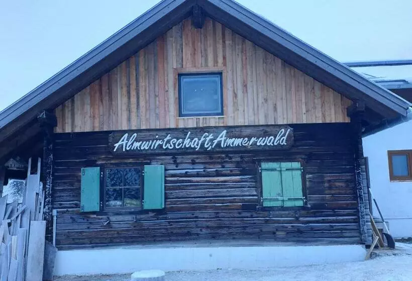 ユースホステル Ammerwald Alm