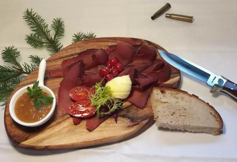 Retkeilymaja Landgasthof Heldenberg