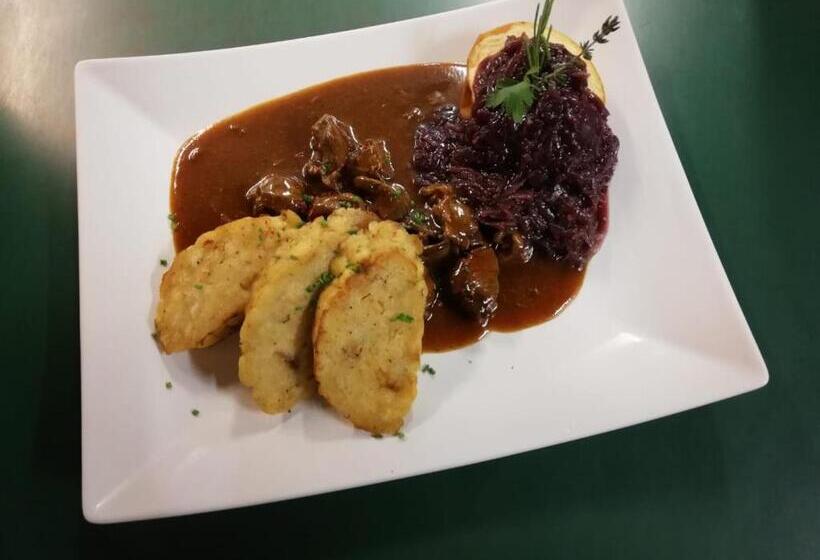 ユースホステル Landgasthof Heldenberg