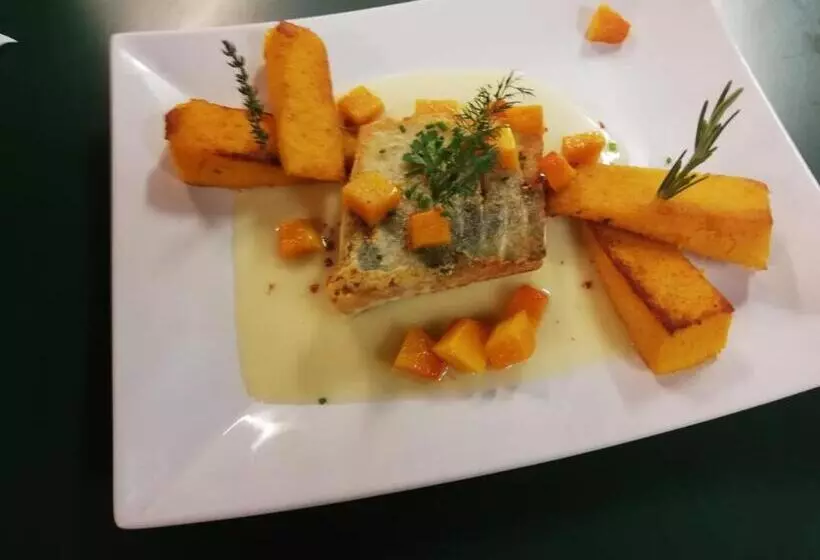 Retkeilymaja Landgasthof Heldenberg