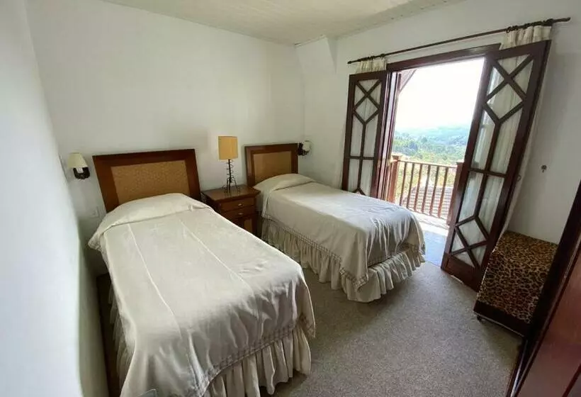 Apartamento Duplex De Luxo Em Campos Do Jordão