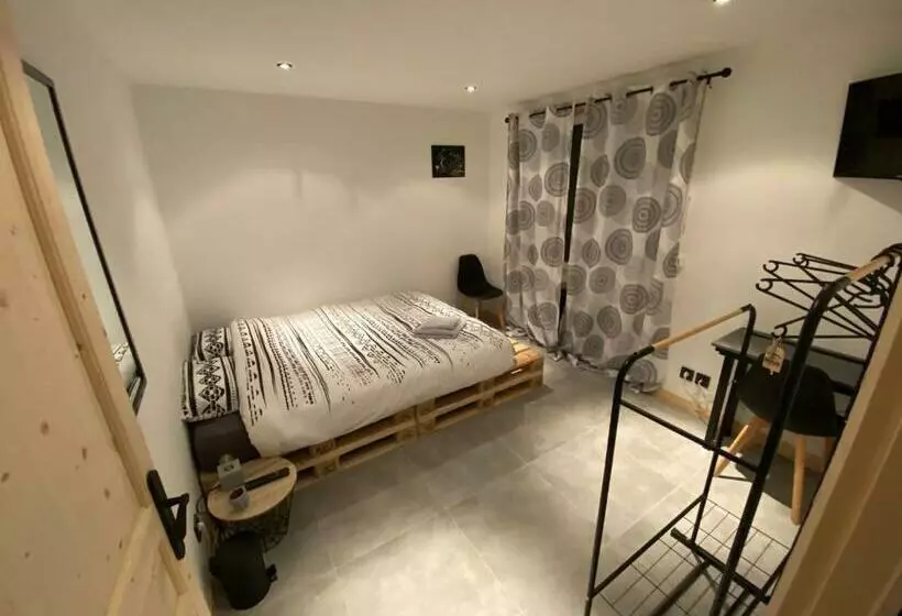 Aamiaismajoitus (B&B) Chambre Privée