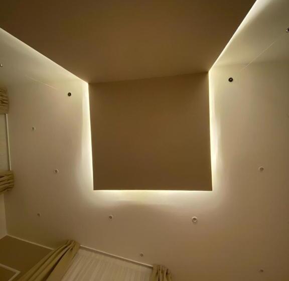 تختخواب و صبحانه Salotto Toledo