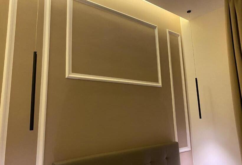 تختخواب و صبحانه Salotto Toledo