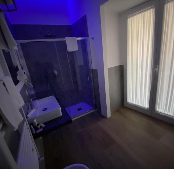 تختخواب و صبحانه Salotto Toledo