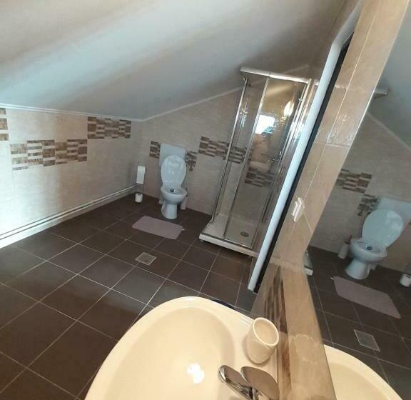 پانسیون Casa La Andrei