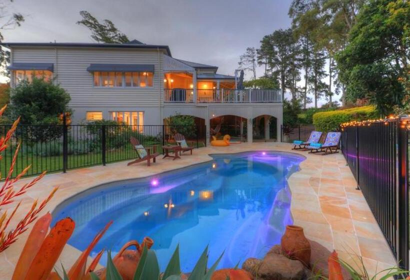 펜션 Mitta Glen Guesthouse