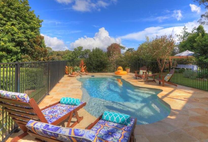 펜션 Mitta Glen Guesthouse