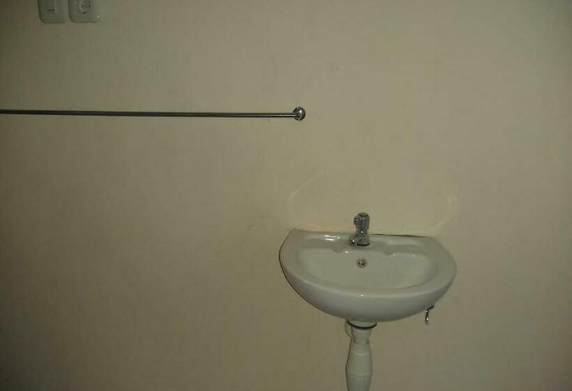 پانسیون Nadyah Syariah Homestay