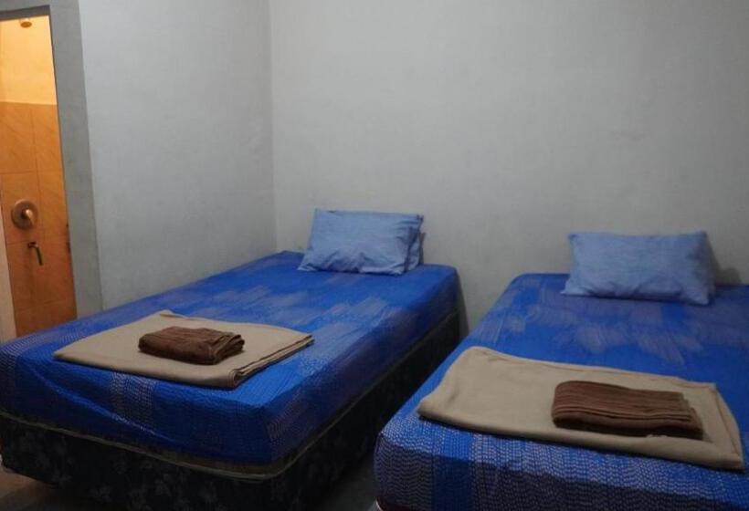 پانسیون Nadyah Syariah Homestay