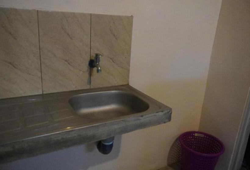 پانسیون Nadyah Syariah Homestay