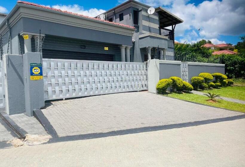 פנסיון The Grace Villa Guesthouse