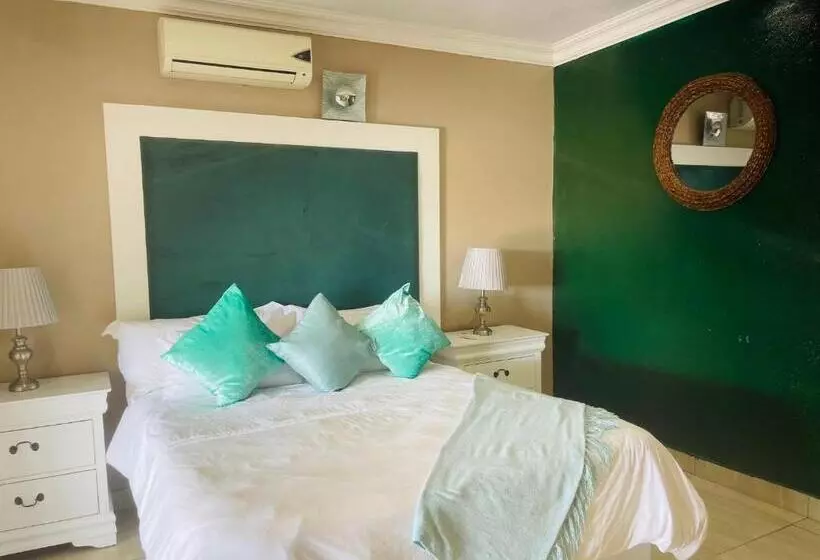 ペンション The Grace Villa Guesthouse