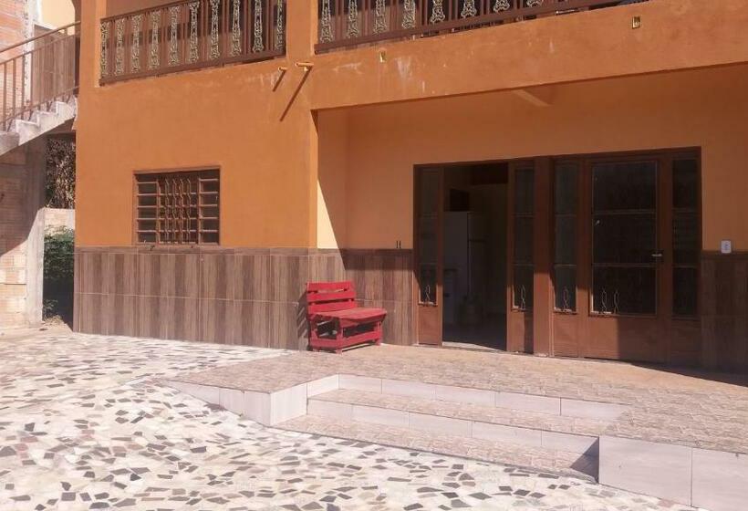 Aparthotel Família Meireles