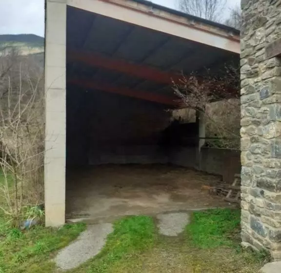 ベッドアンドブレックファースト Cal Calau Vegà