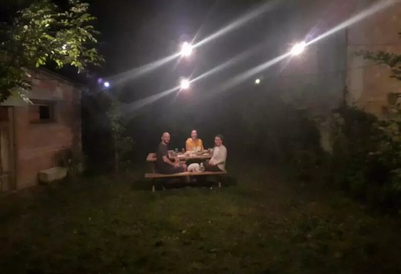 ベッドアンドブレックファースト Cal Calau Vegà