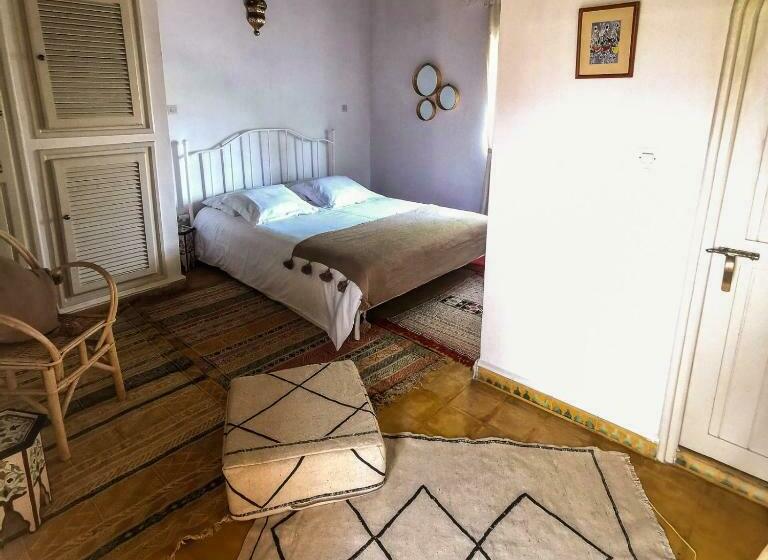 민박 Out Of Medina