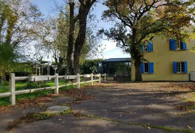 Aamiaismajoitus (B&B) Chambres D Hôtes Et Gîte Delia