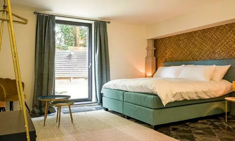 Aamiaismajoitus (B&B) Eglizen