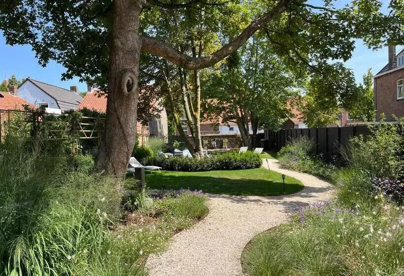 Aamiaismajoitus (B&B) Eglizen