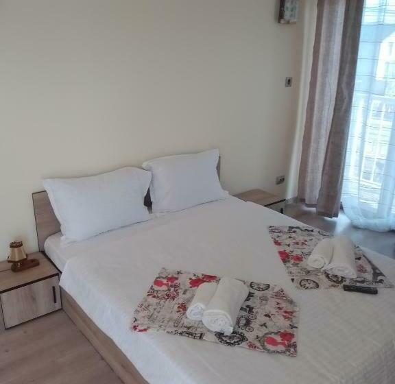 Bed & Breakfast M&d House