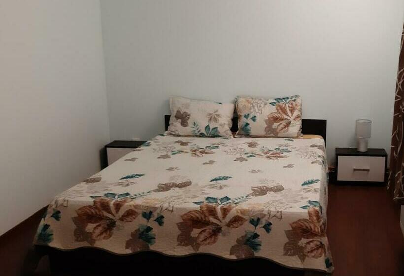 Bed & Breakfast M&d House