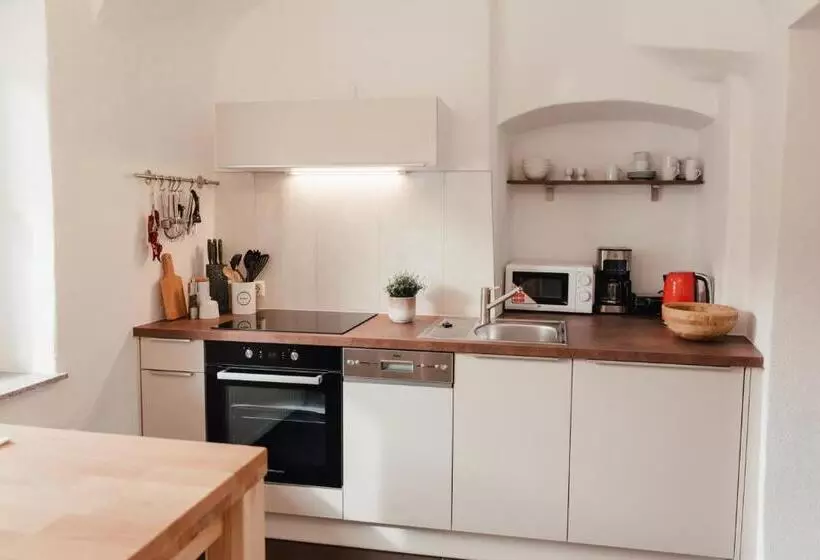 Aamiaismajoitus (B&B) Smarthotel Völkermarkt