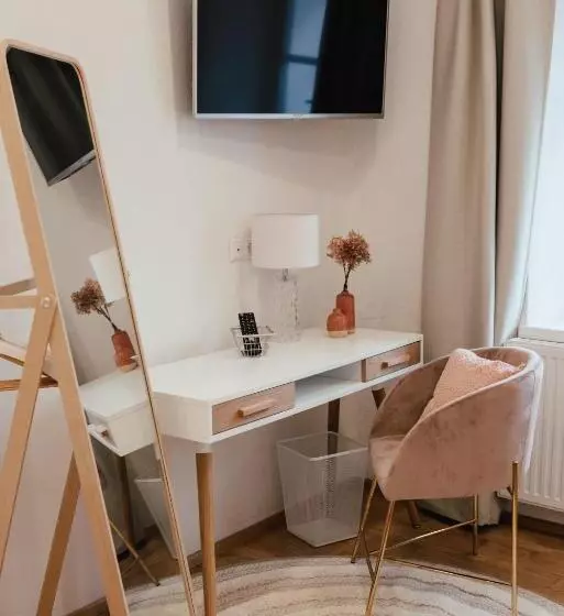 Aamiaismajoitus (B&B) Smarthotel Völkermarkt