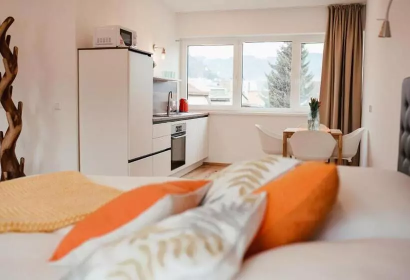 Aamiaismajoitus (B&B) Smarthotel Völkermarkt