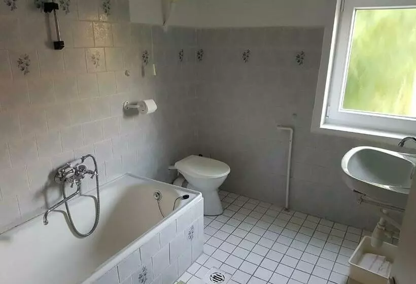 Aamiaismajoitus (B&B) Villa Negra Retro Panzió