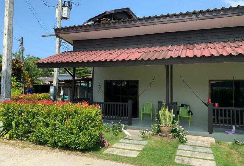 בית מלון כפרי Green Pepper Garden