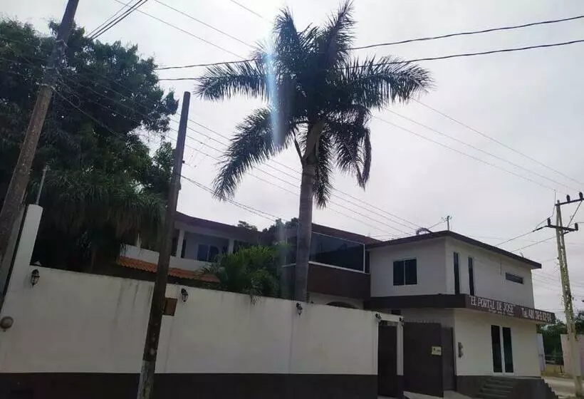 هتل Portal De José