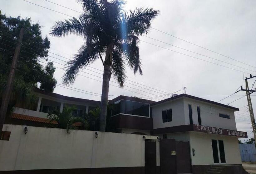 هتل Portal De José