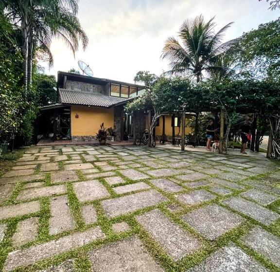 پانسیون Suítes Guaratuba