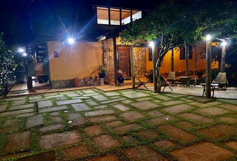 پانسیون Suítes Guaratuba